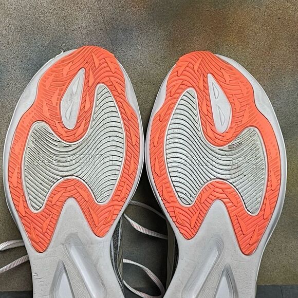 Nike Zoom Gravity Summit White Women's Running Shoes Size 10M - Picture 15 of 16